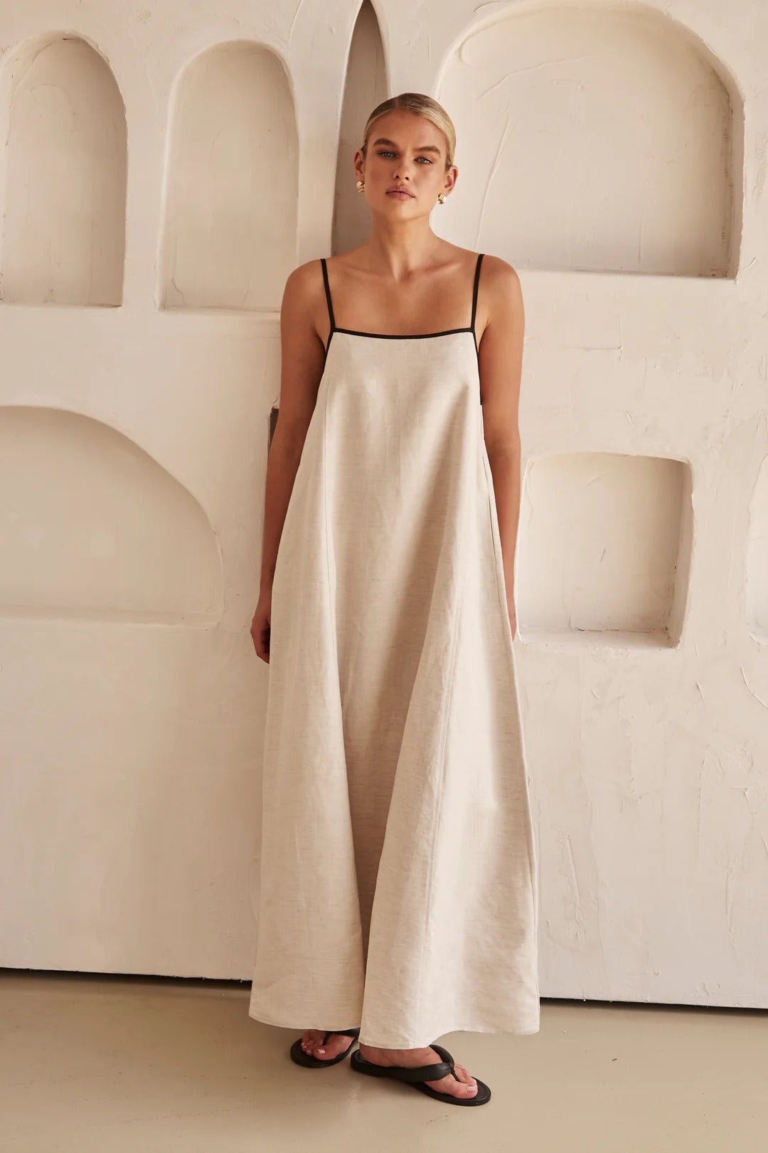 Amelia | Women's Linen Contrast-Trim Adjustable-Strap Maxi Dress 0