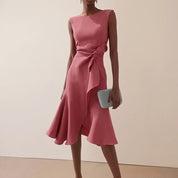 Beatrice | Damen Drapiertes Asymmetrisches Midikleid 8