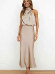 Doris | Damen Schickes Neckholder Abendkleid 3