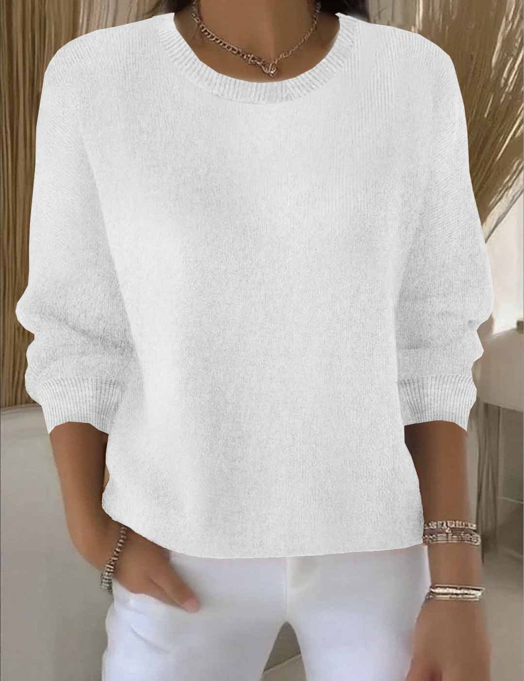 Elegant Women's Sweater for Effortless Style and Comfort - Flattering Fit, Soft Texture, Versatile for Everyday Wear 3