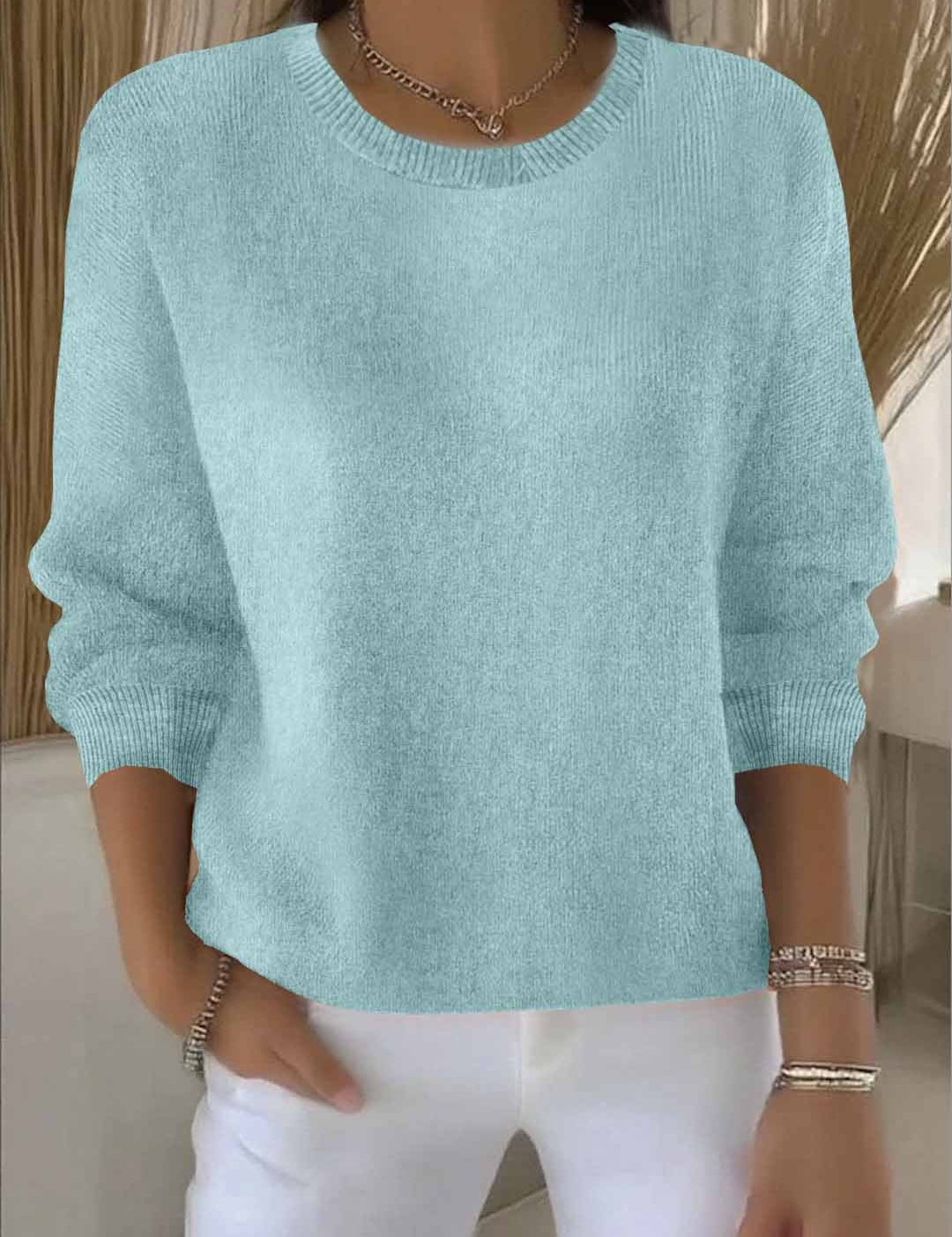 Elegant Women's Sweater for Effortless Style and Comfort - Flattering Fit, Soft Texture, Versatile for Everyday Wear 9