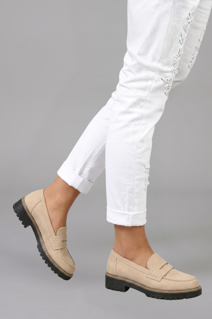 Orthopedic Women's Loafers with Arch Support for Everyday Comfort and Style 0