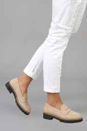 Orthopedic Women's Loafers with Arch Support for Everyday Comfort and Style 0
