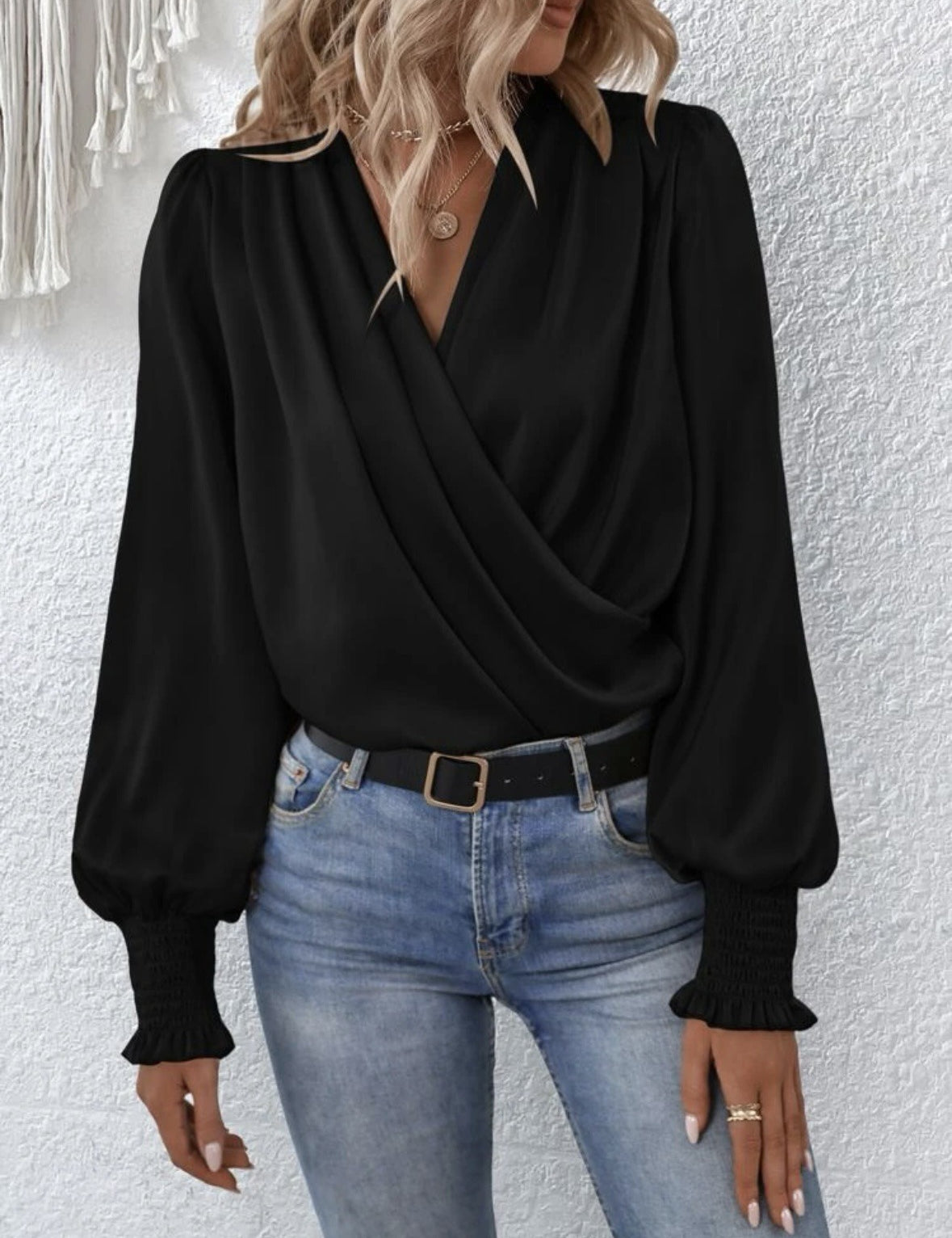 Adrianna | Sophisticated Long-Sleeve Blouse