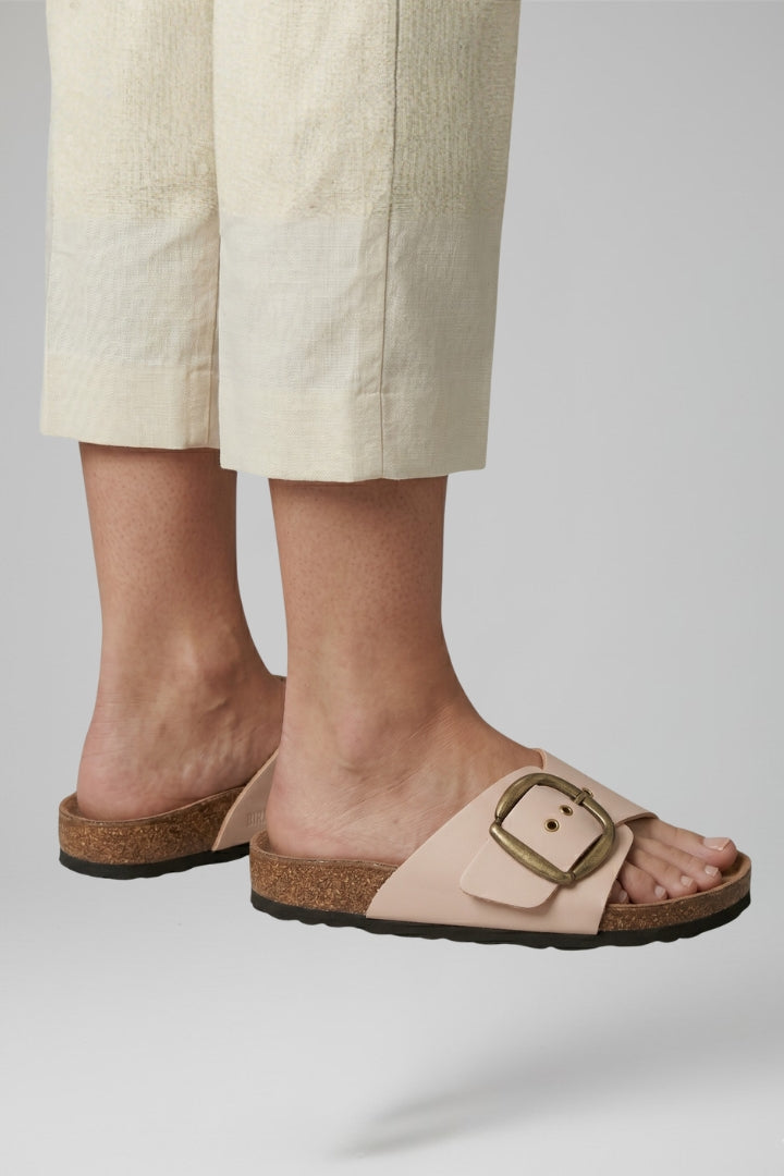 Women's Orthopedic Sandals with Adjustable Buckle and Arch Support for Comfortable Summer Wear 3