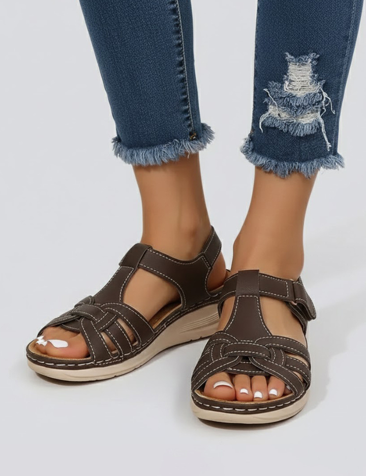 Women's Orthopedic Sandals with Adjustable Straps and Arch Support for Comfortable Summer Wear 5