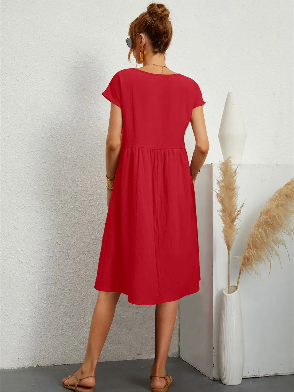 Women's Summer Dress with Pockets - Casual Lightweight White Maxi Dress for Effortless Style 2