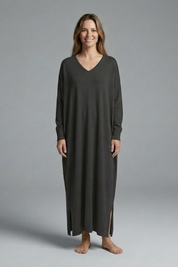 Women’s V-Neck Maxi Dress with Long Sleeves and Side Slits 0