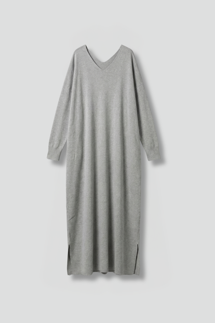 Women’s V-Neck Maxi Dress with Long Sleeves and Side Slits 1