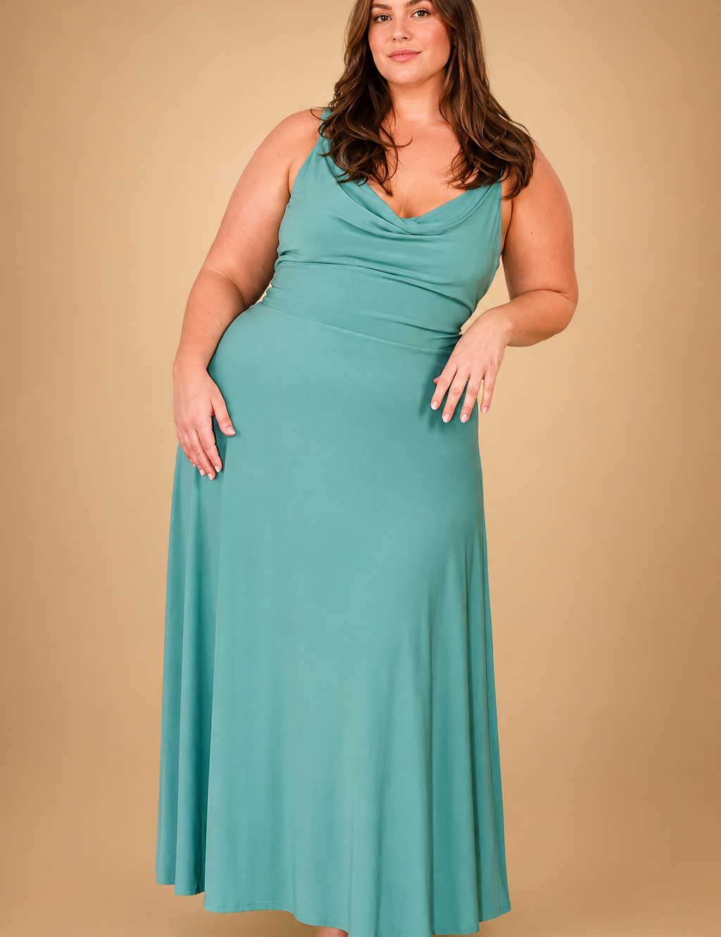 FREYA | Stylish Elegance and Sustainable Maxi Dress